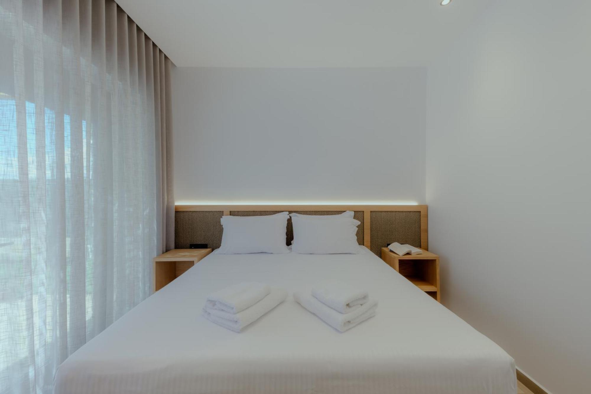 Niama Luxury Apartments נאפפליו מראה חיצוני תמונה