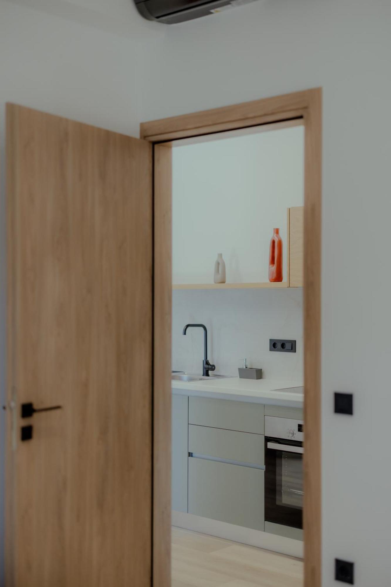 Niama Luxury Apartments נאפפליו מראה חיצוני תמונה