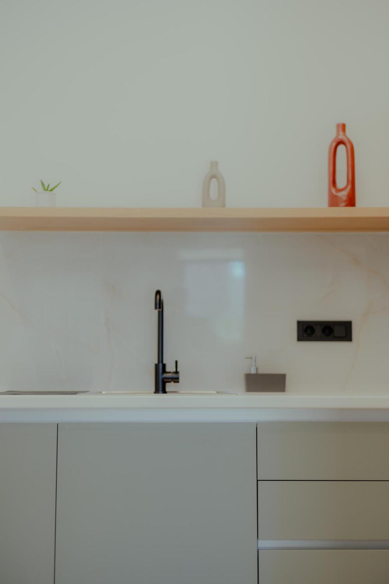Niama Luxury Apartments נאפפליו מראה חיצוני תמונה